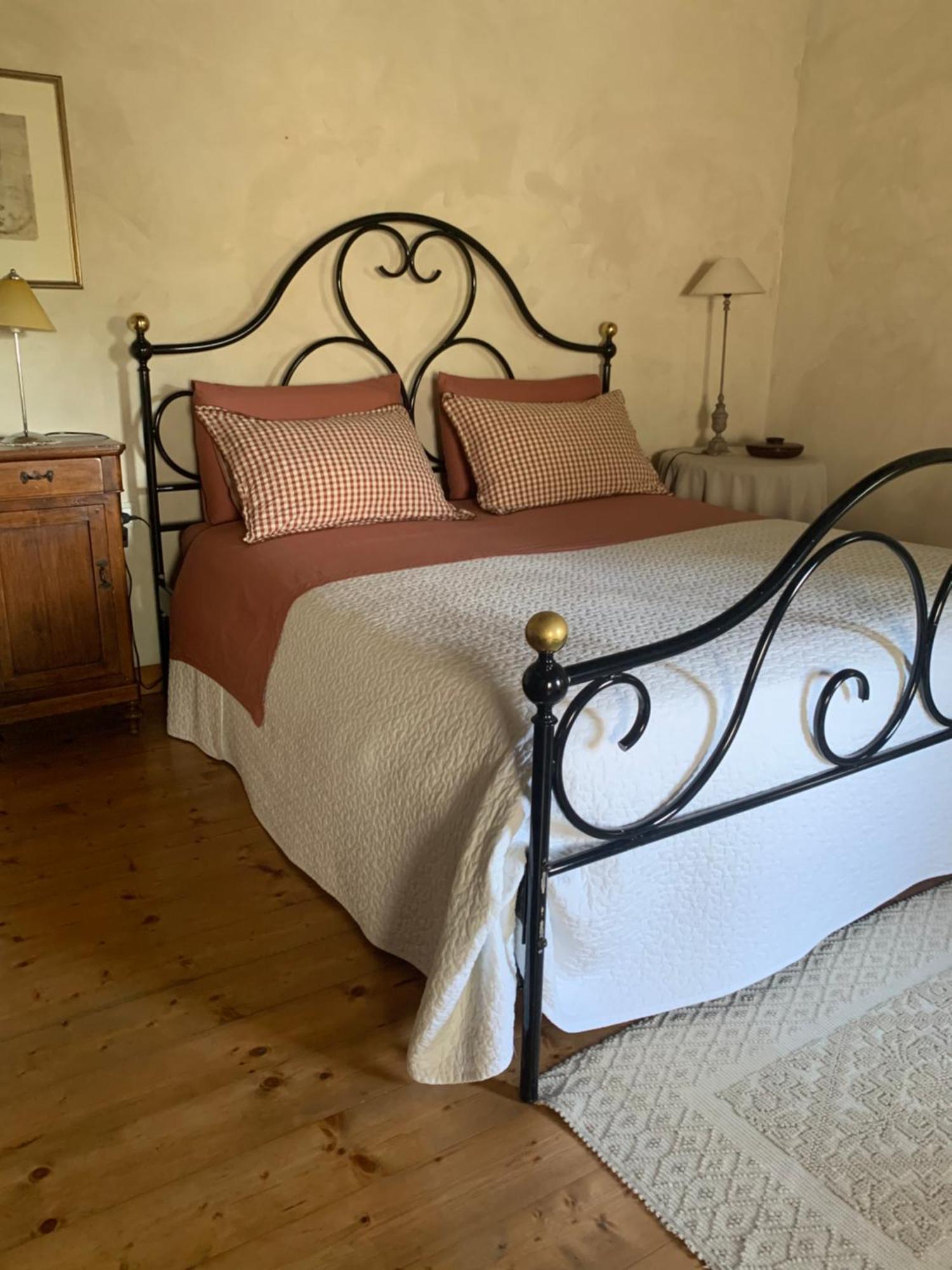 Agriturismo Viridarium Castellucchio Екстериор снимка